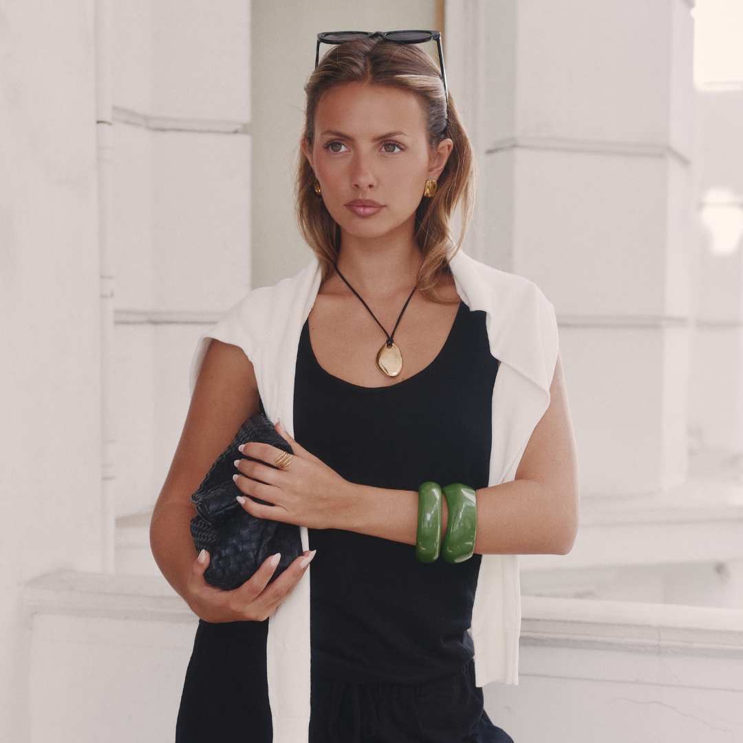 Cord Pendant Necklace - Gold