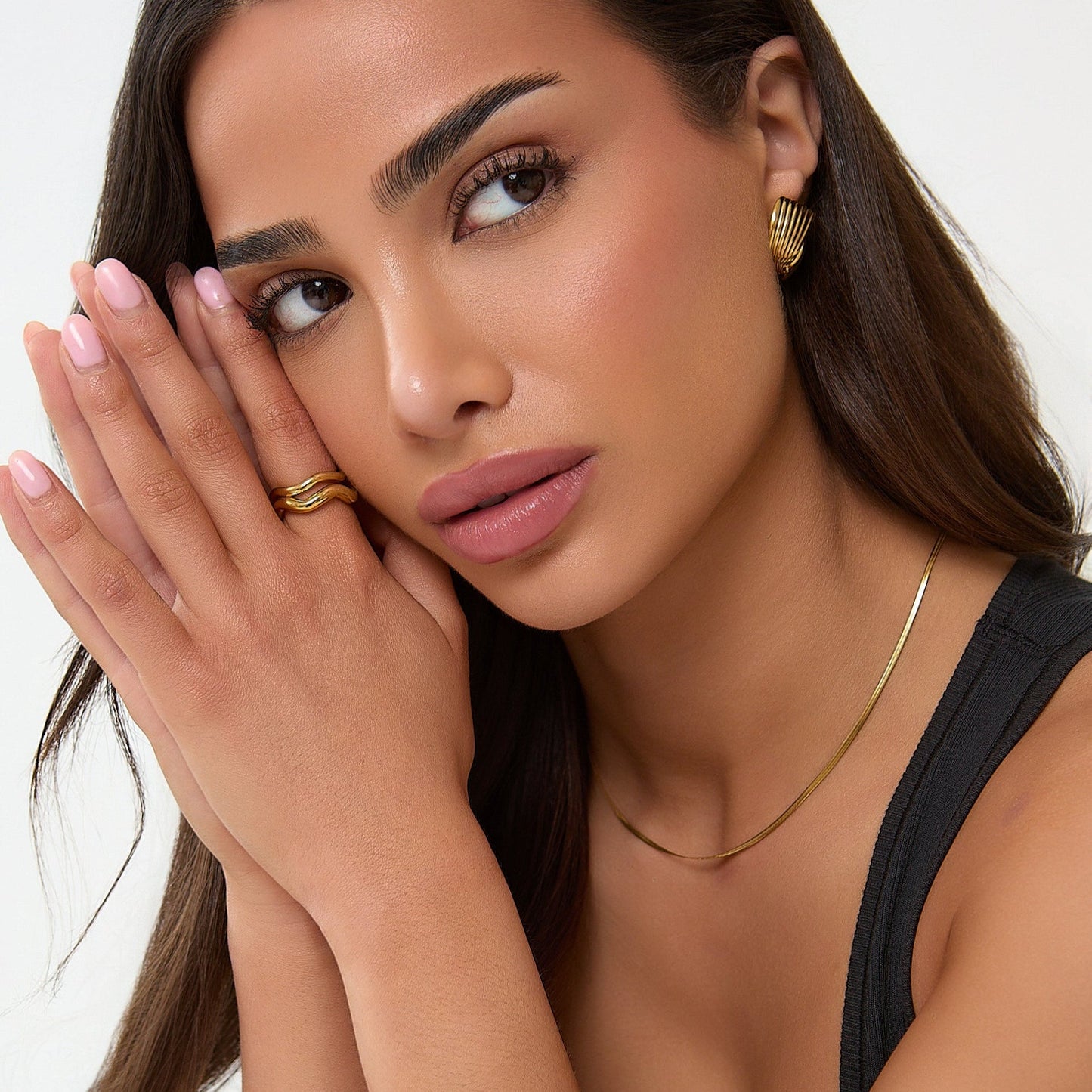 Gold Textured Necklace Slim