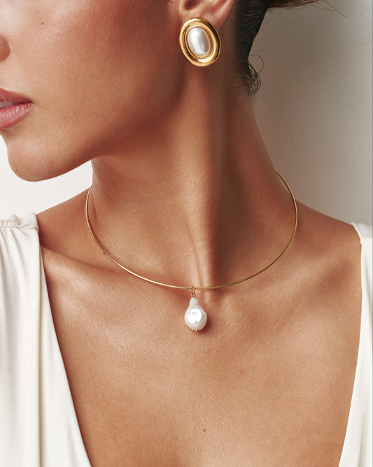 Pearl Drop Collar Necklace