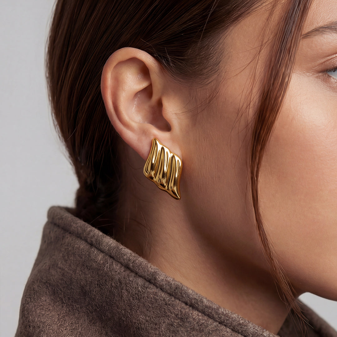 Cupid Earrings - Gold