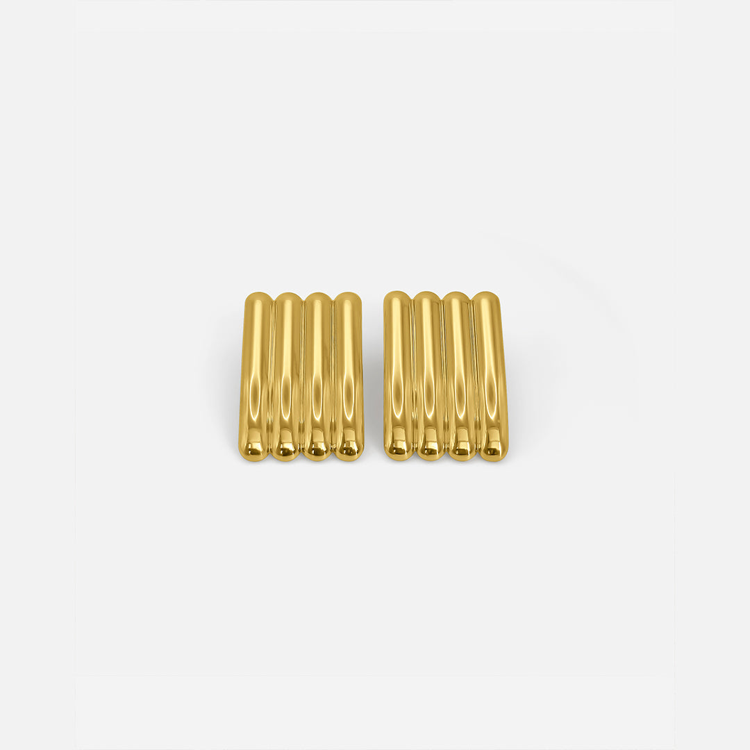 Long Ribbed Earrings Gold