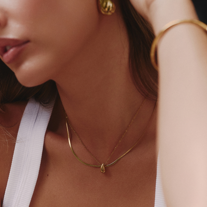 Gold Textured Necklace Slim