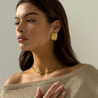Twist Necklace