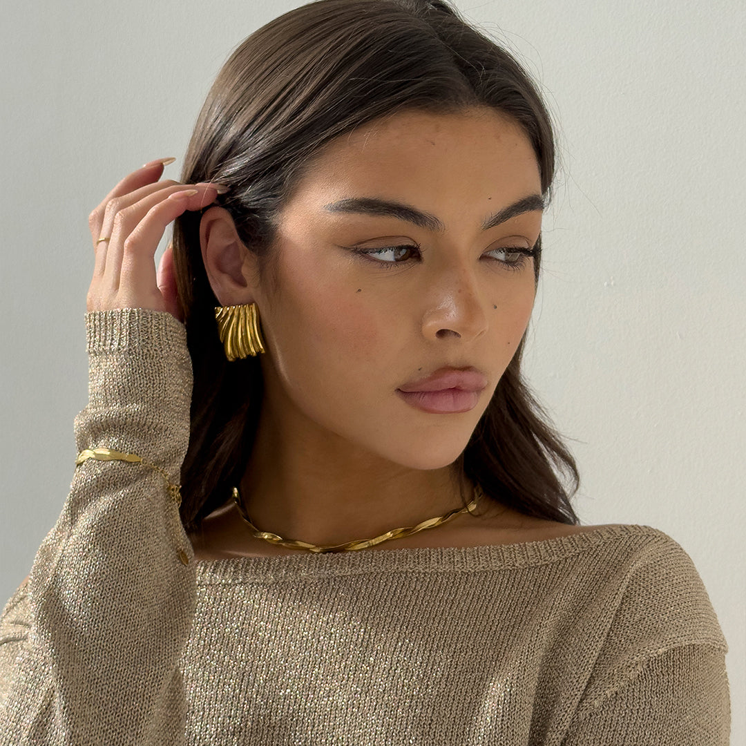 Twist Necklace