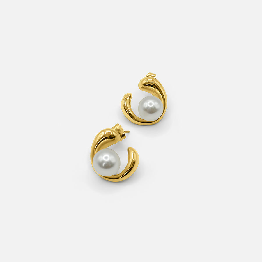 Gold Pearl Detail Earring