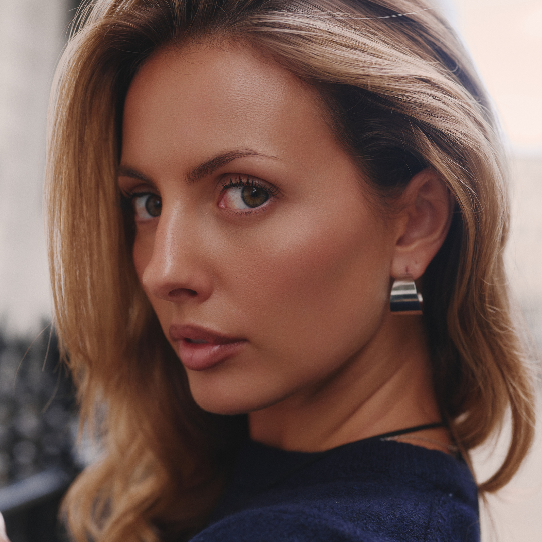 Glossy Hoops Silver