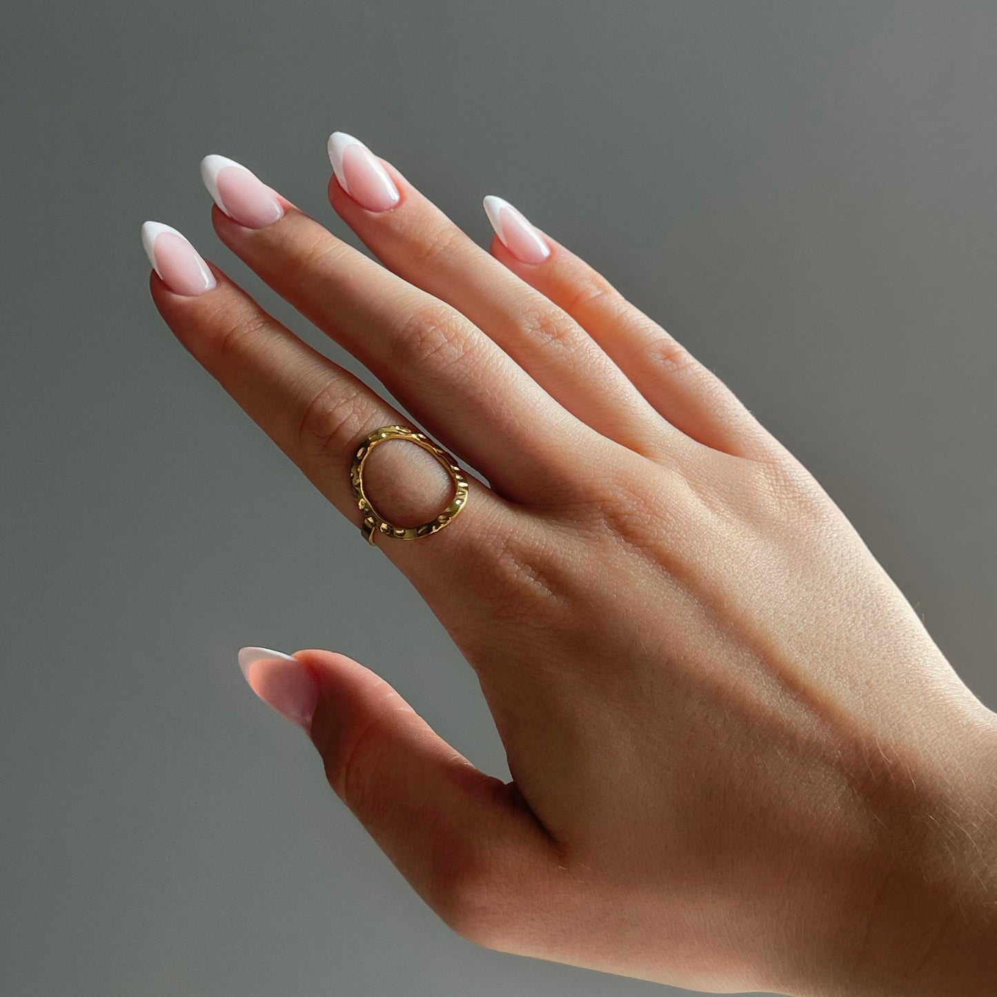 Adjustable Oval Ring