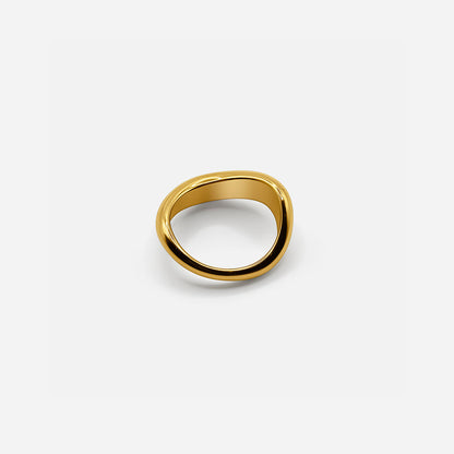 Curved Ring - Gold
