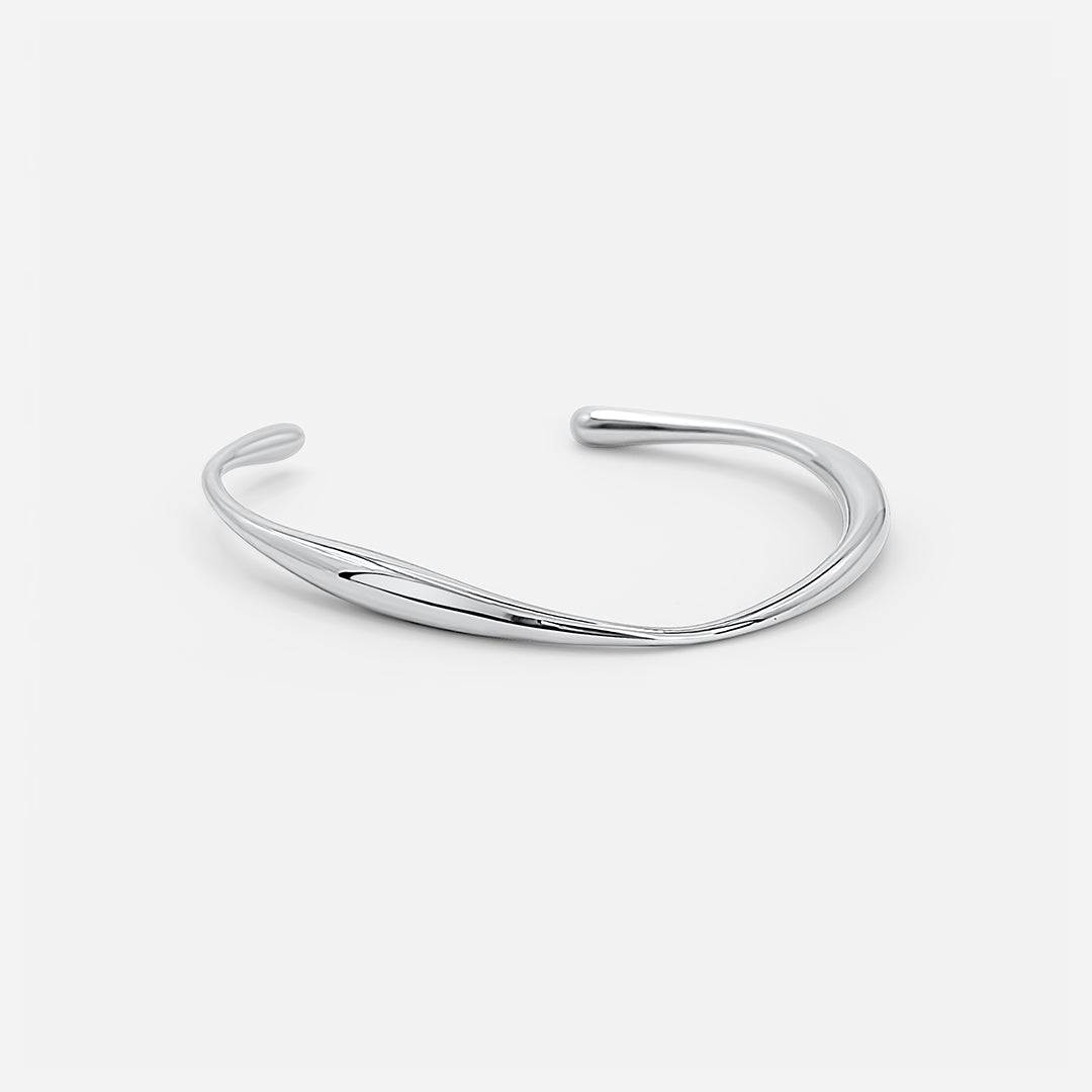 Curved Bracelet