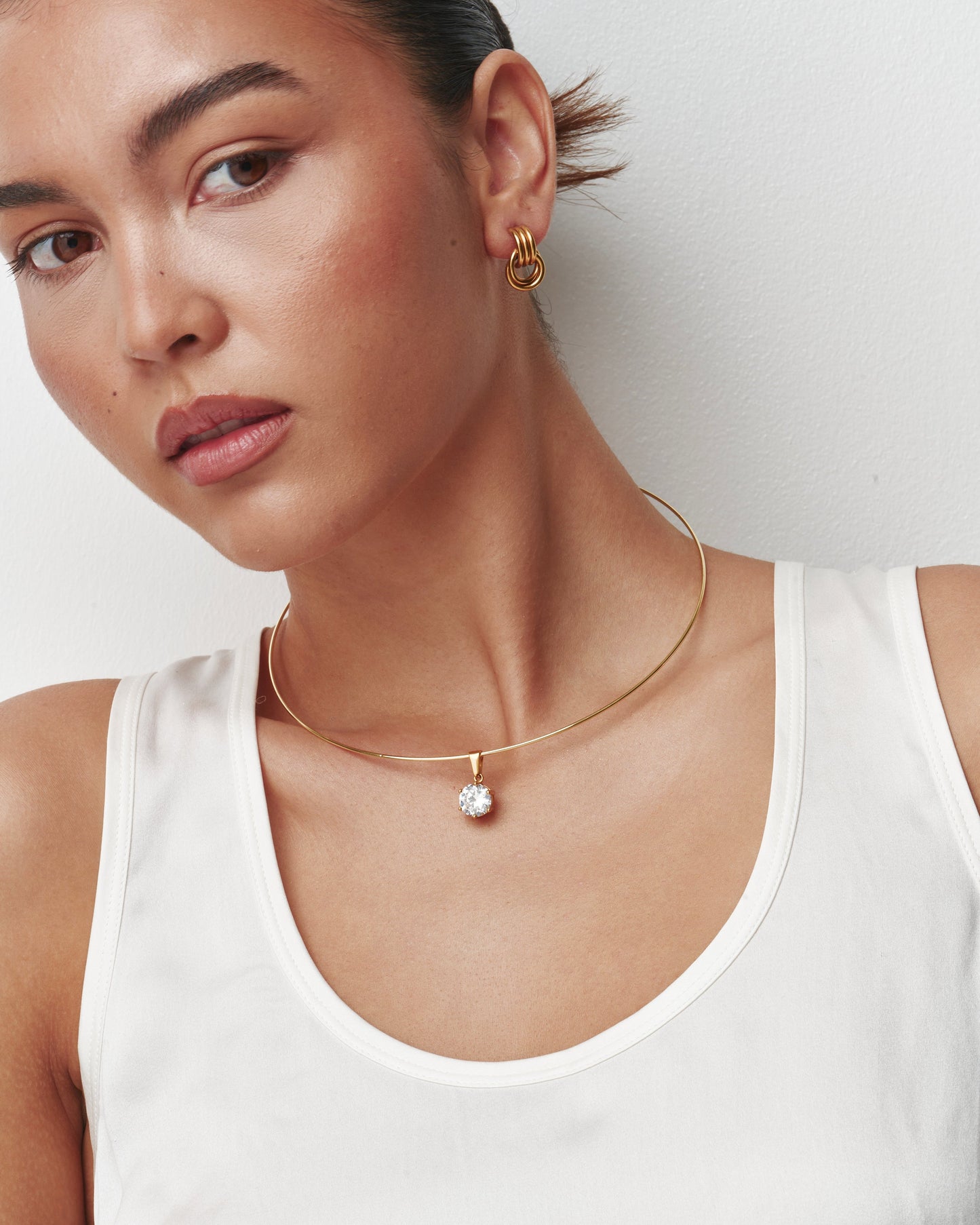 Round Cut Collar Necklace