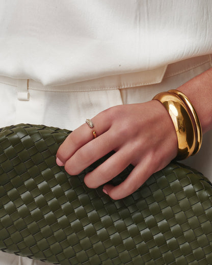 Pavé adjustable ring