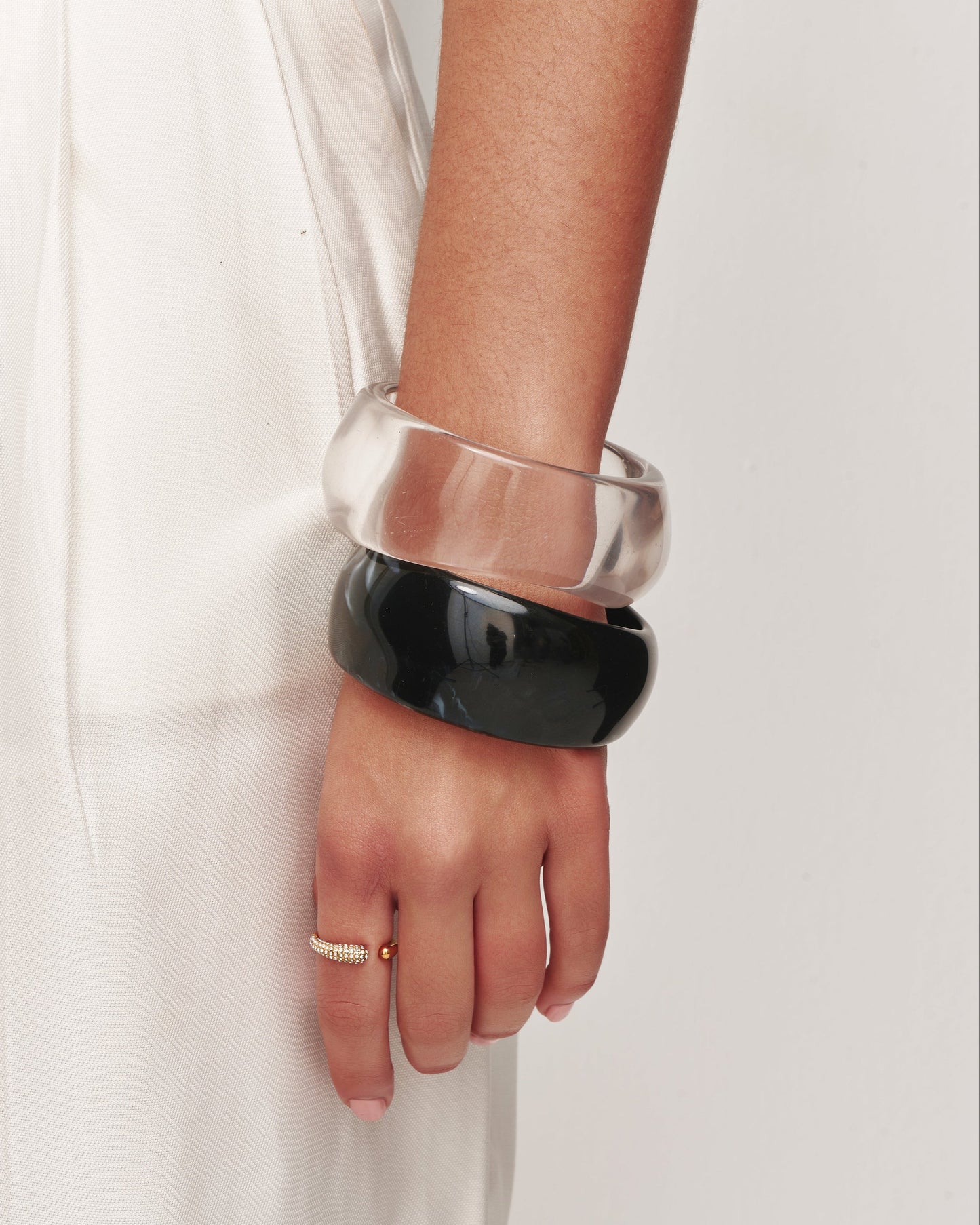 Clear Sculpt Bangle