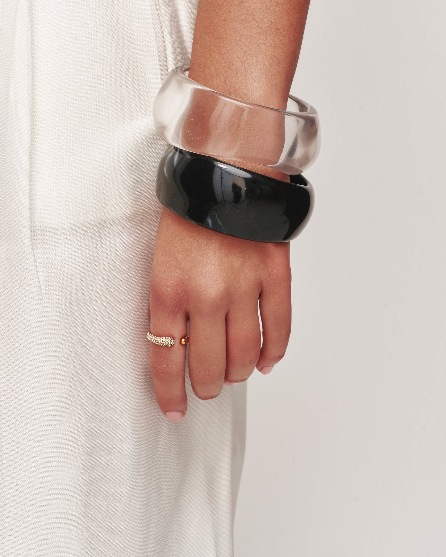 Pavé adjustable ring