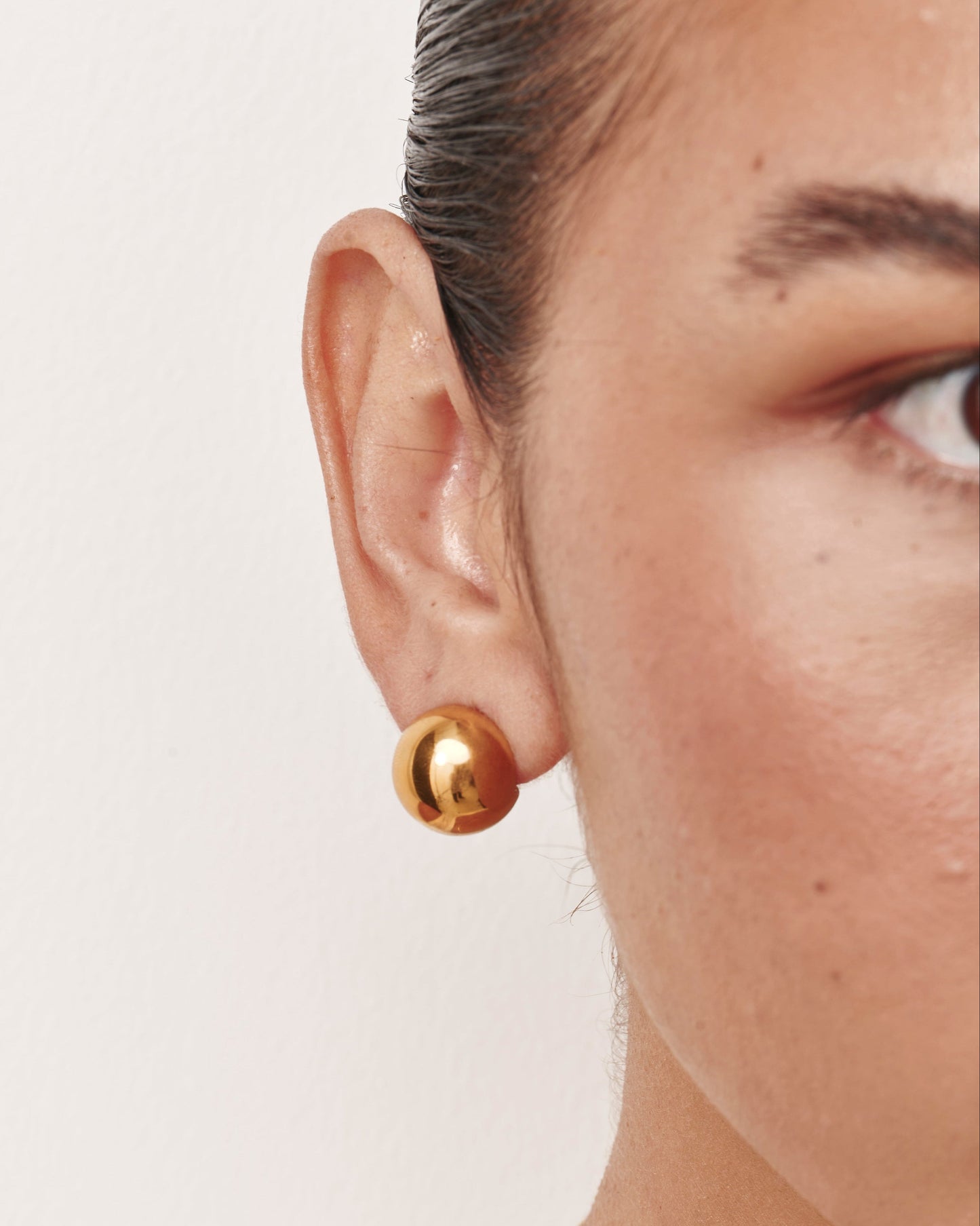 Mini Bulb Earring