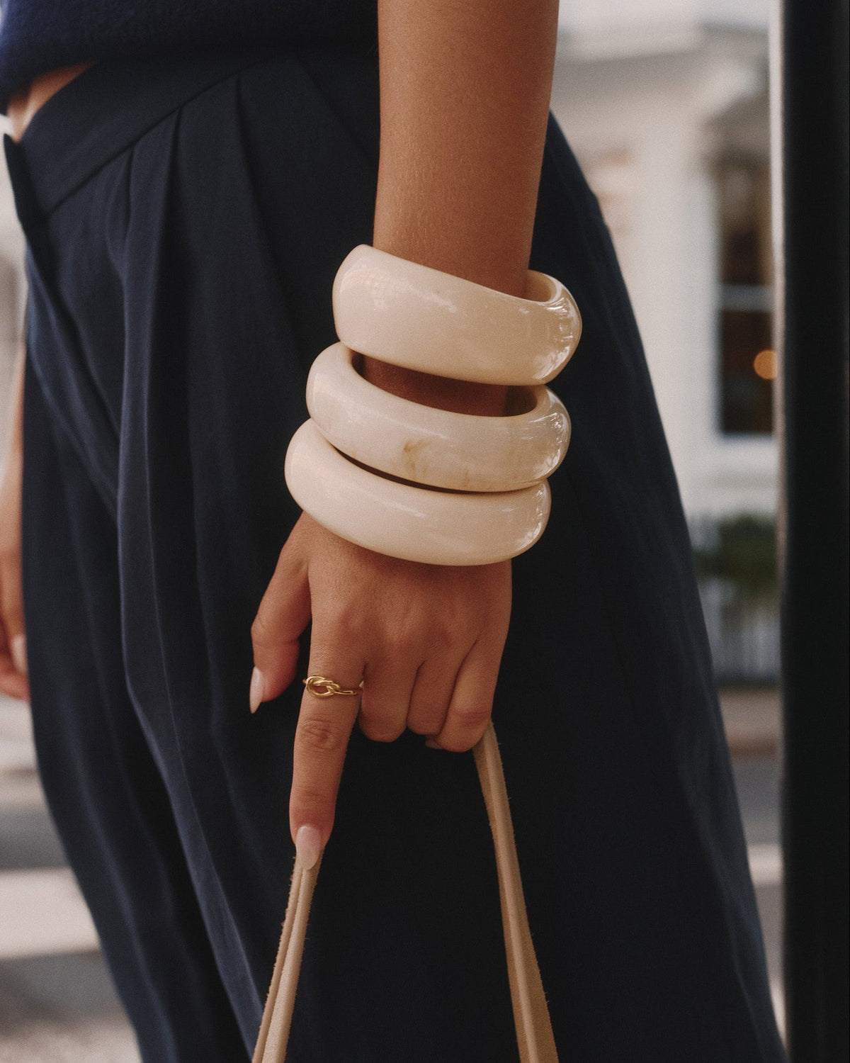 Almond Sculpt Bangle