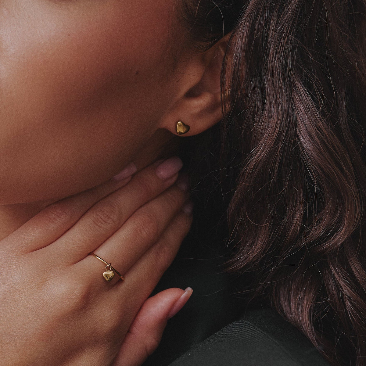 Mini Heart Stud Earrings - Gold