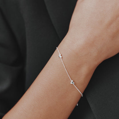 Fine Heart Charm Bracelet - Silver