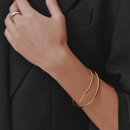 Gold Adjustable Wave Bracelet