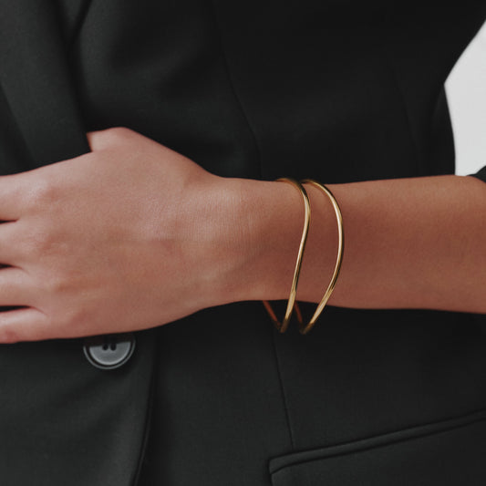 Gold Adjustable Wave Bracelet