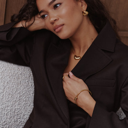 Classic Knot Bangle