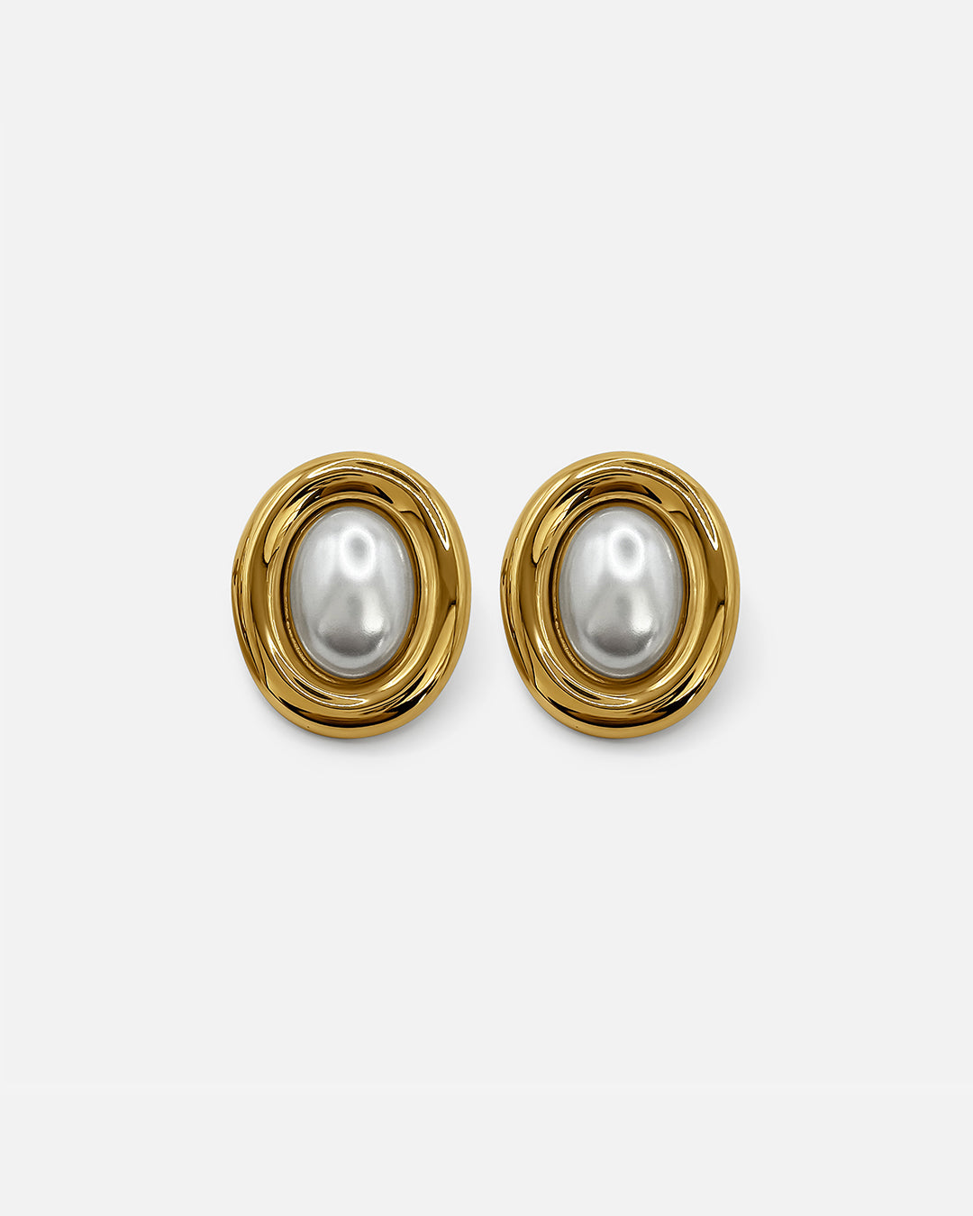 Oval Pearl Earrings
